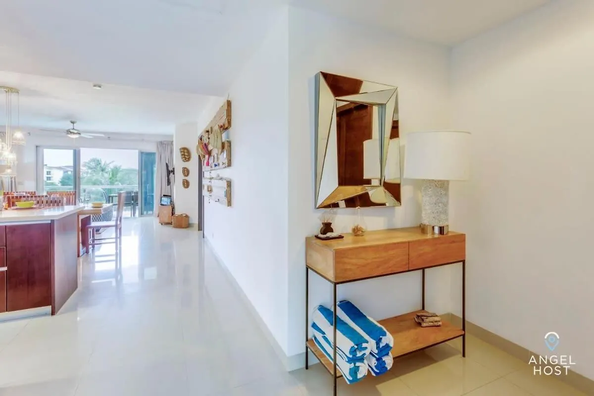 Zen Beachfront Condo, Pool, Gym, Golf, Beach Club Playa del Carmen Prázdninový dům